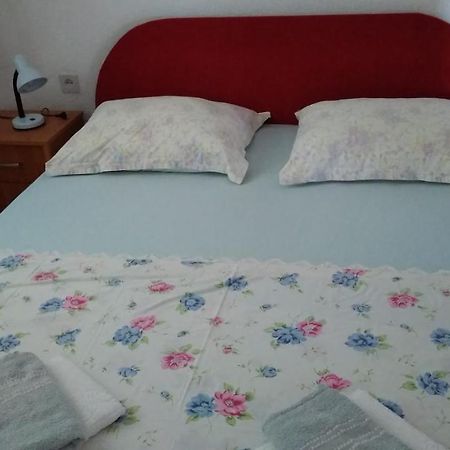 Apartment For 6 In Makarska Centar מראה חיצוני תמונה