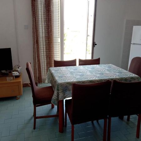 Apartment For 6 In Makarska Centar מראה חיצוני תמונה