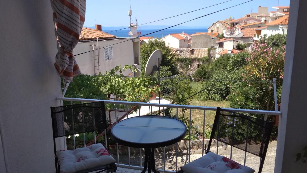 Apartment For 6 In Makarska Centar מראה חיצוני תמונה