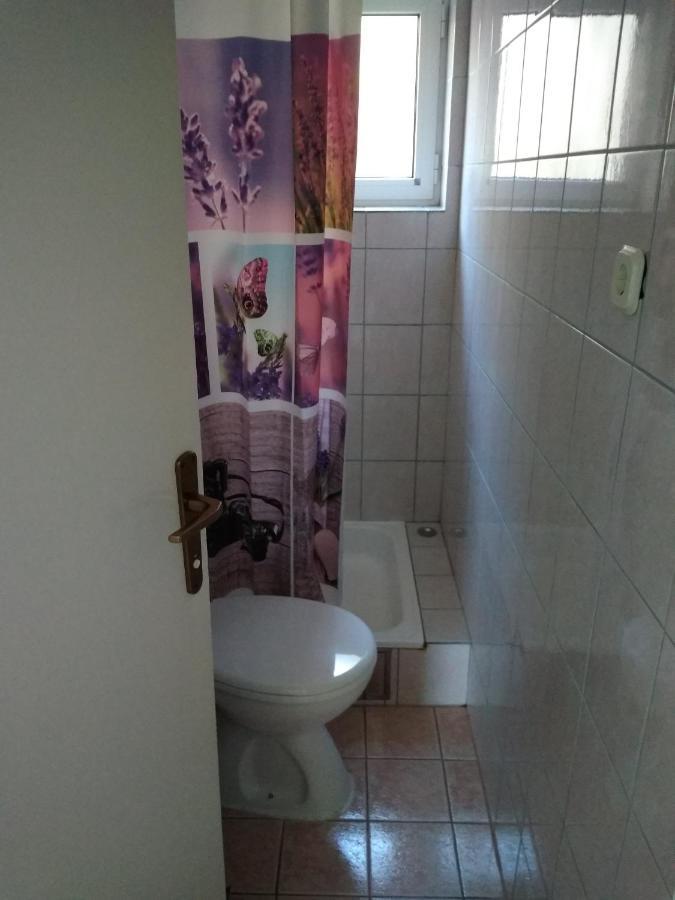 Apartment For 6 In Makarska Centar מראה חיצוני תמונה